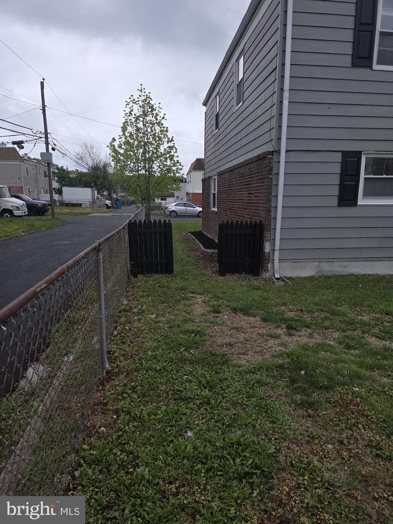 2400 Airacobra Street photo 18