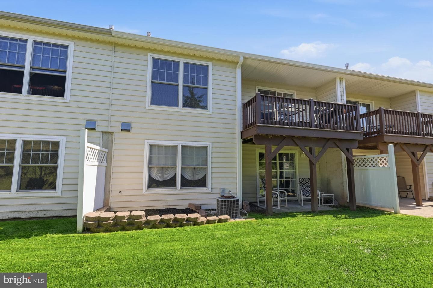 142 Grandview Drive photo 43