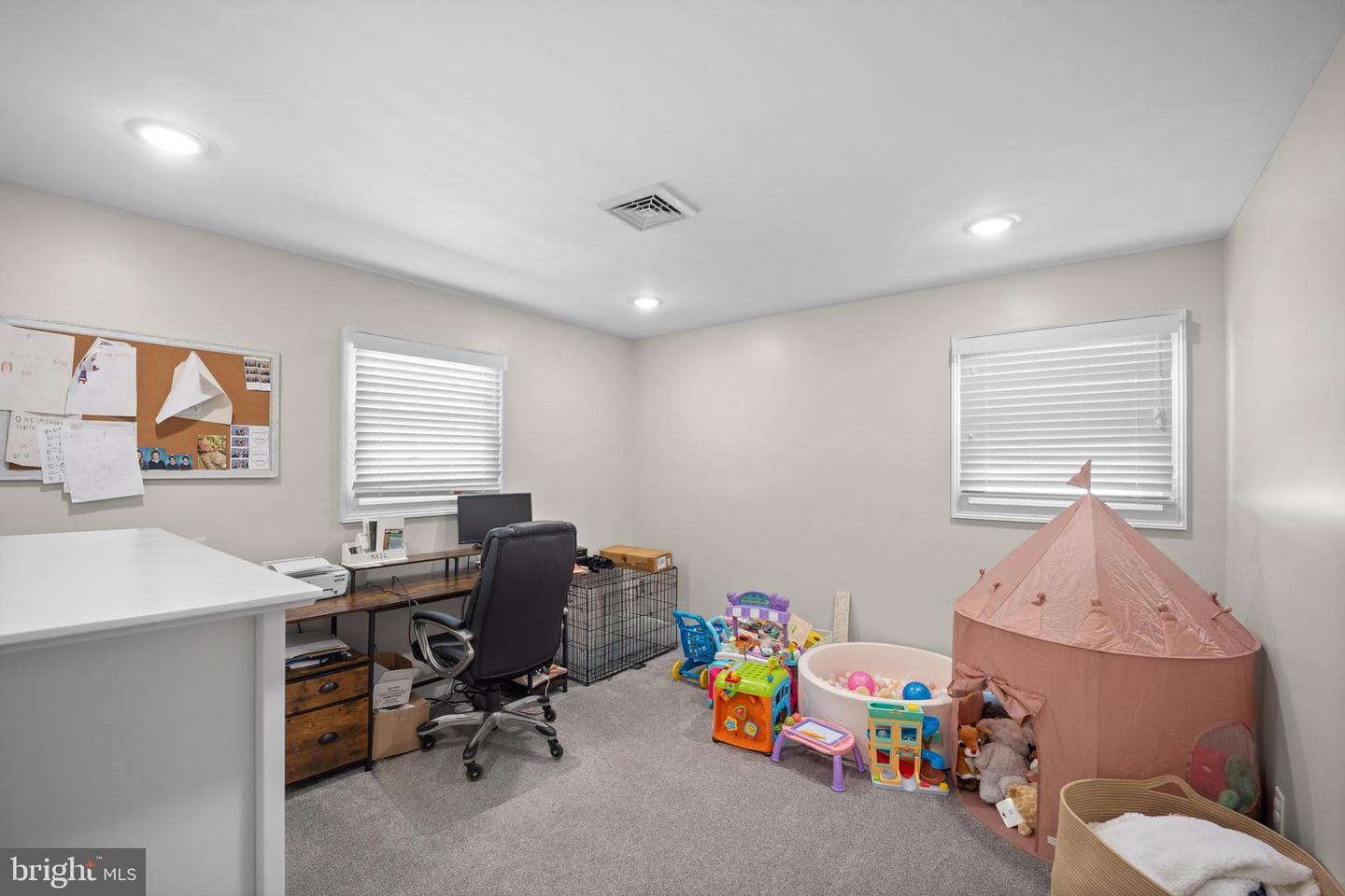837 Fairfield Road photo 15