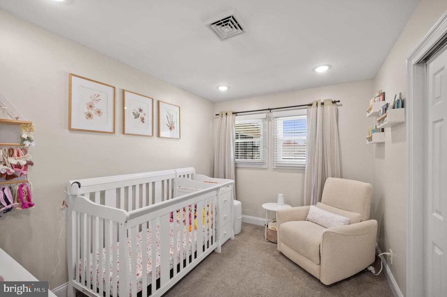 837 Fairfield Road photo 18