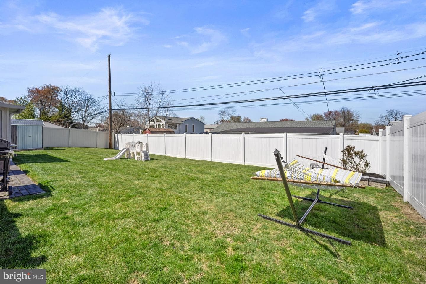 837 Fairfield Road photo 27