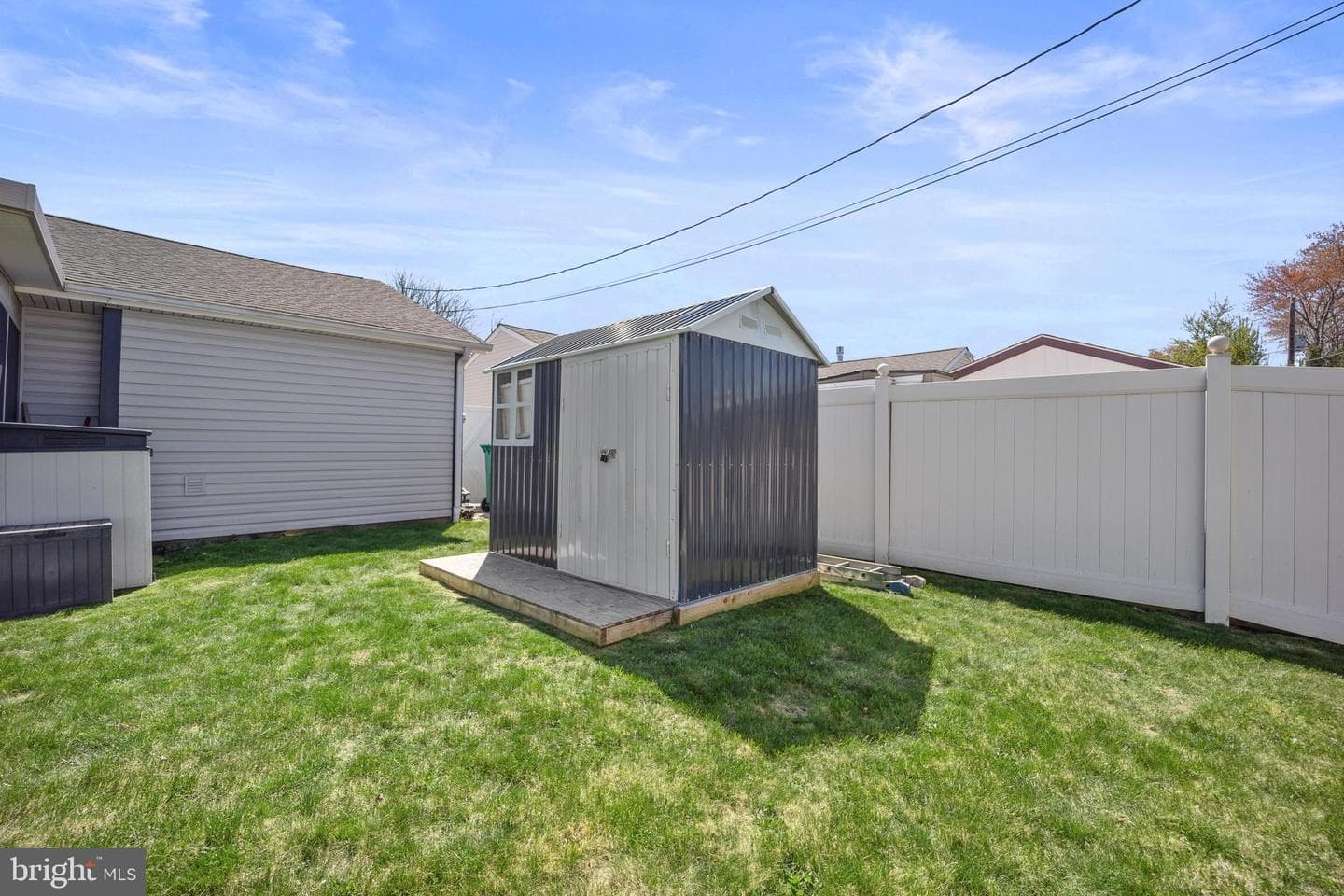 837 Fairfield Road photo 29