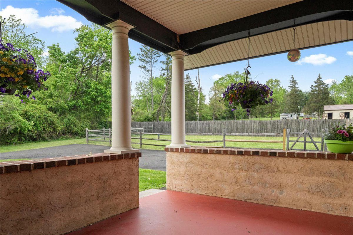 1121 Swamp Road photo 35