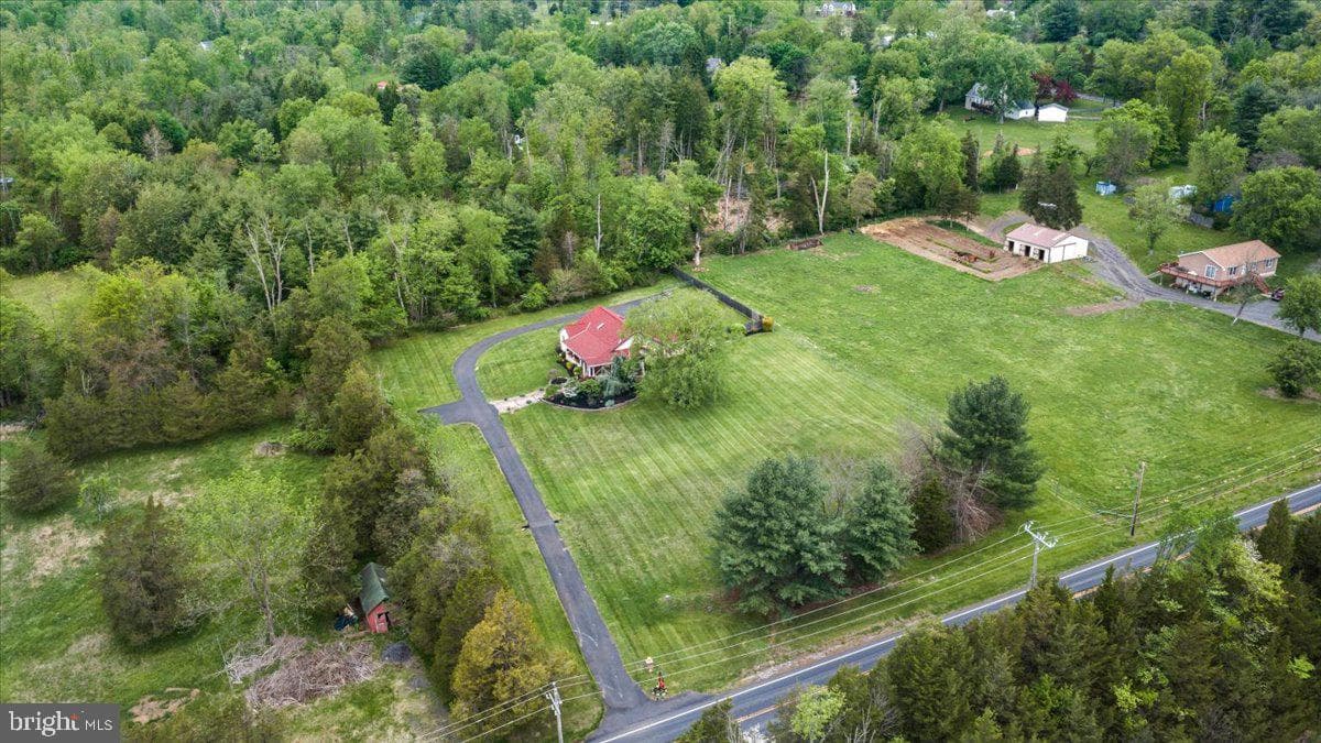 1121 Swamp Road photo 45