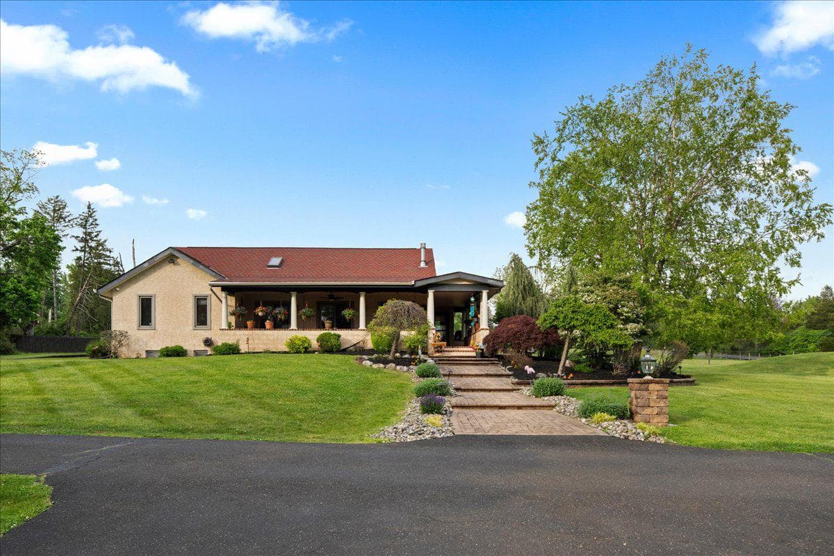 1121 Swamp Road photo 5