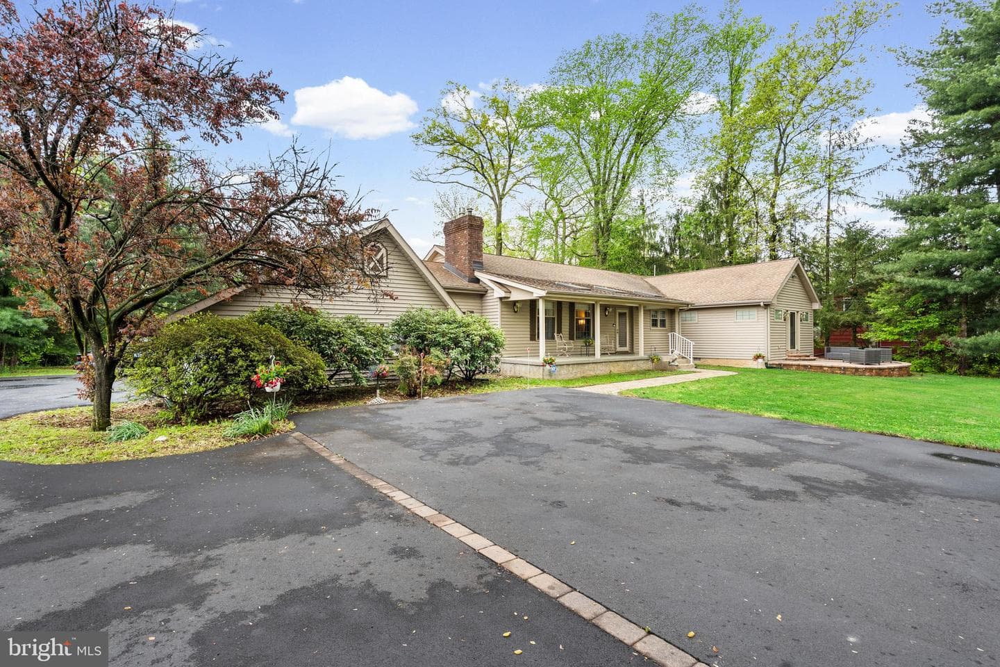 612 Double Woods Road photo 4