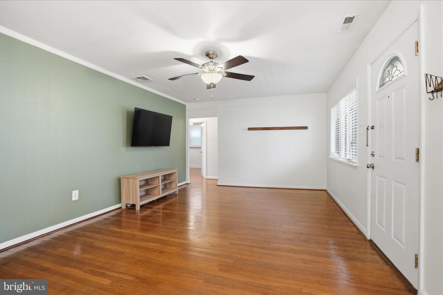 329 Madison Avenue photo 5