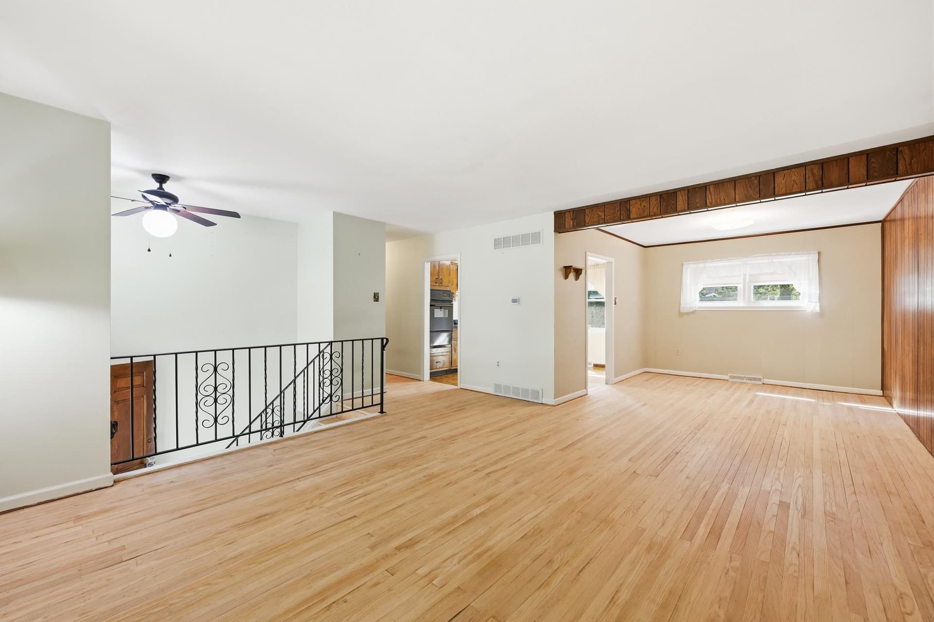8 Pleasant Avenue photo 16