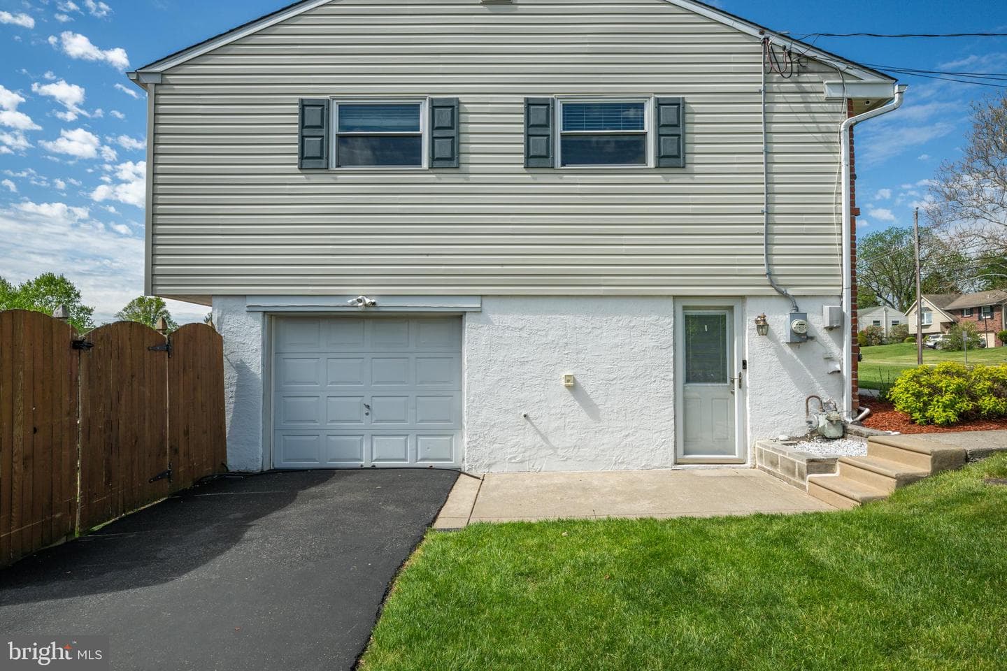 883 Mustang Road photo 36