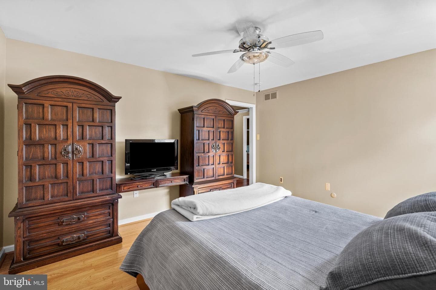 69 Christopher Drive photo 13