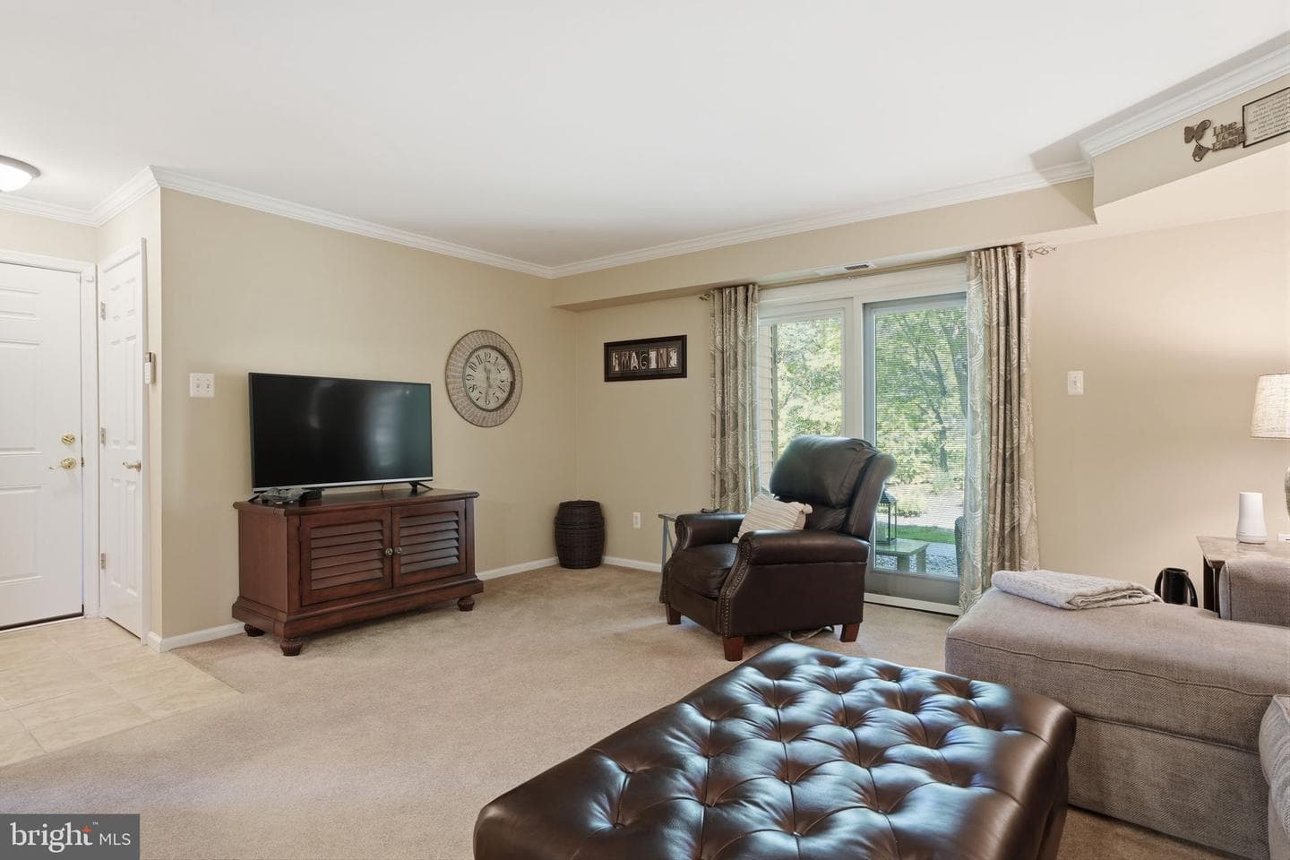 1014 Barry Court photo 10