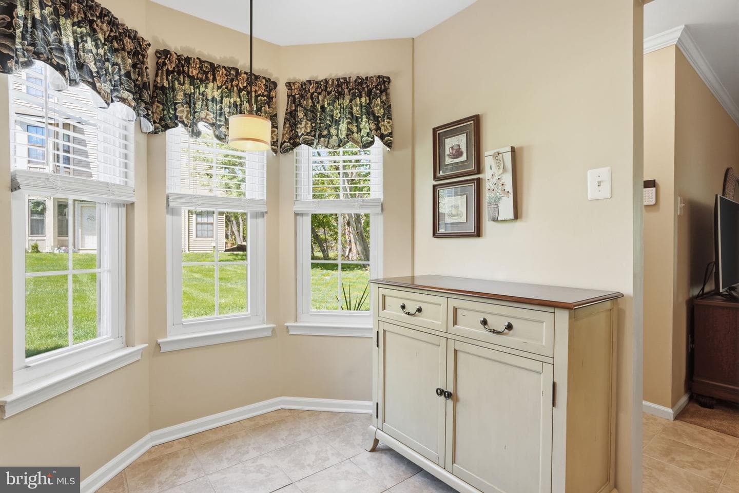 1014 Barry Court photo 16