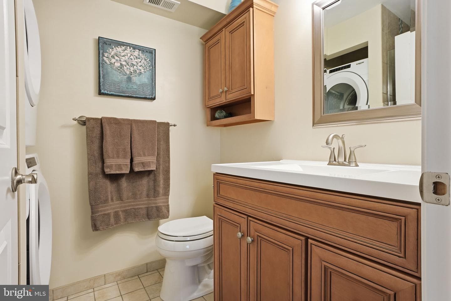 1014 Barry Court photo 24