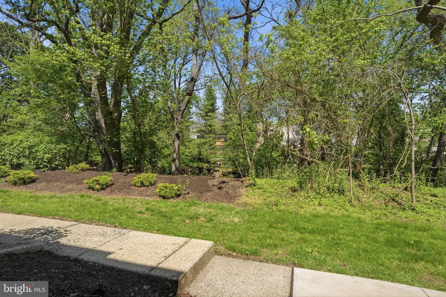 1014 Barry Court photo 6