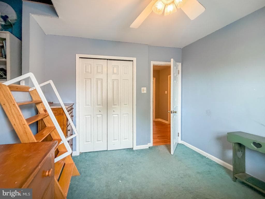 21 E Rotterdam Road photo 46