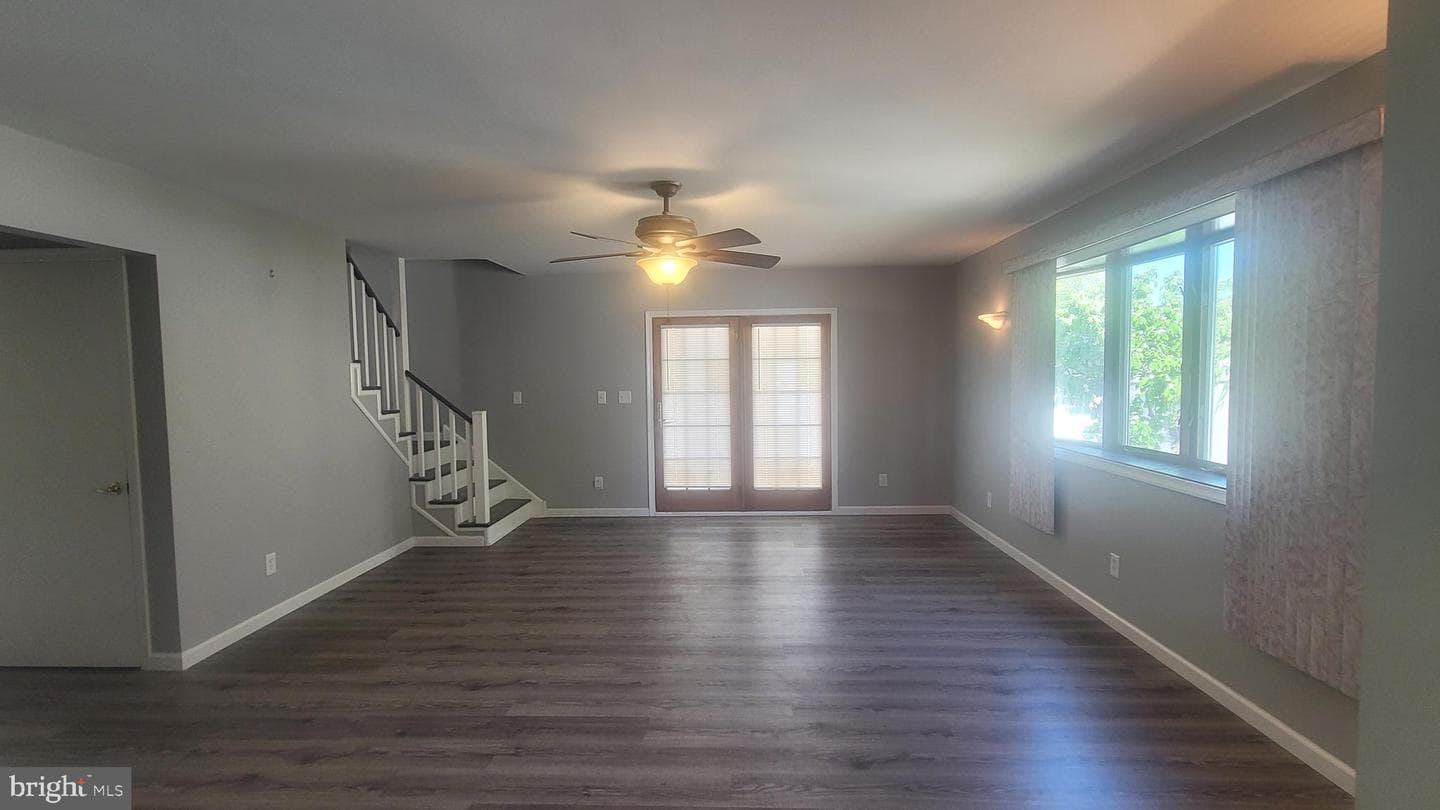 4705 Oak Avenue photo 4