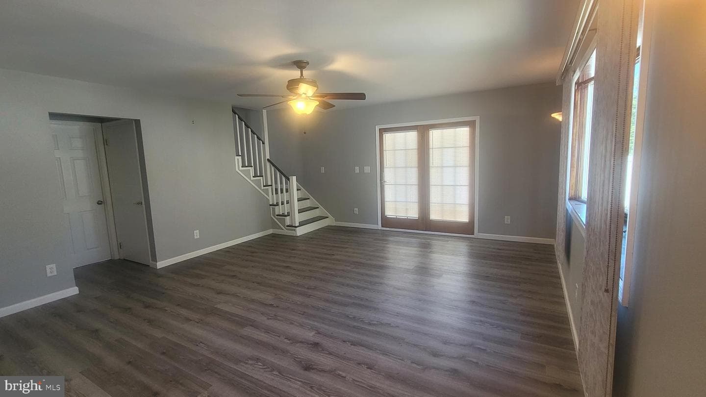 4705 Oak Avenue photo 5