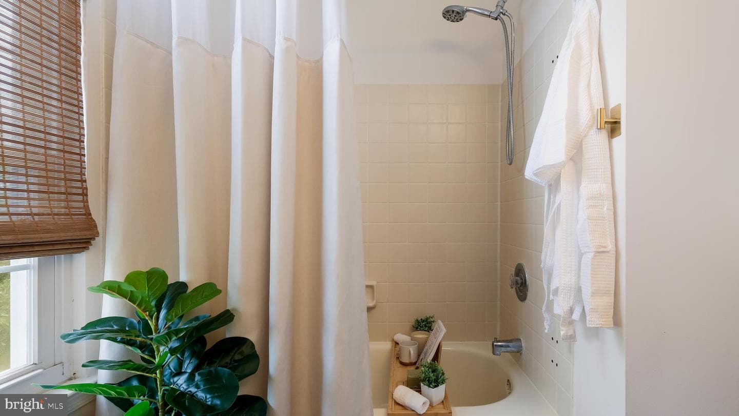 1588 Marie Circle photo 24