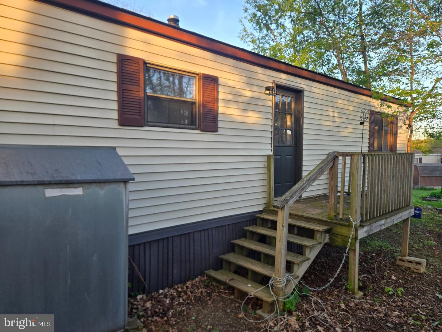 242 Dogwood Dr photo 3
