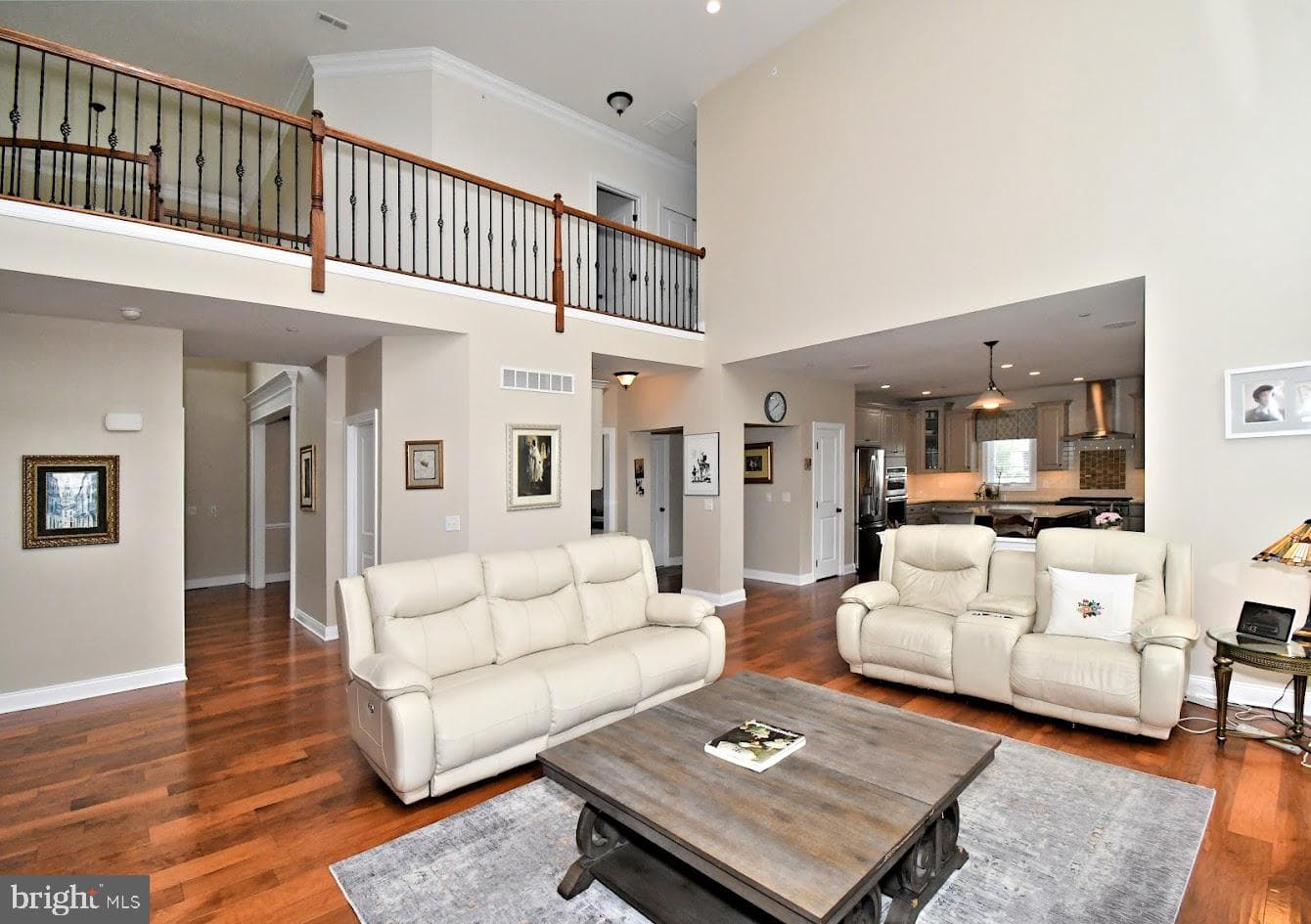 300 Rowland Lane photo 16