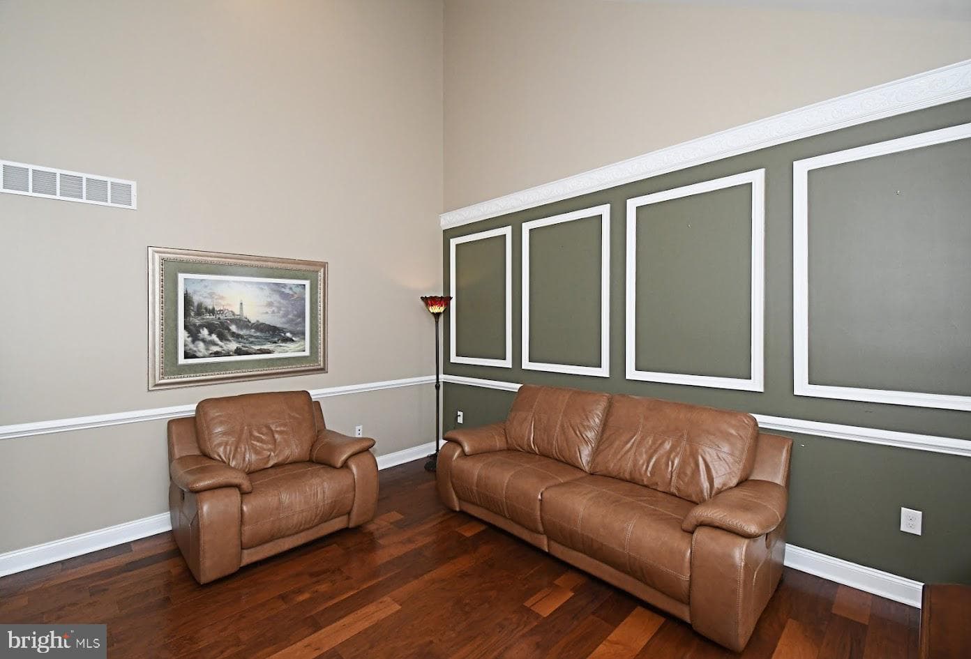 300 Rowland Lane photo 26