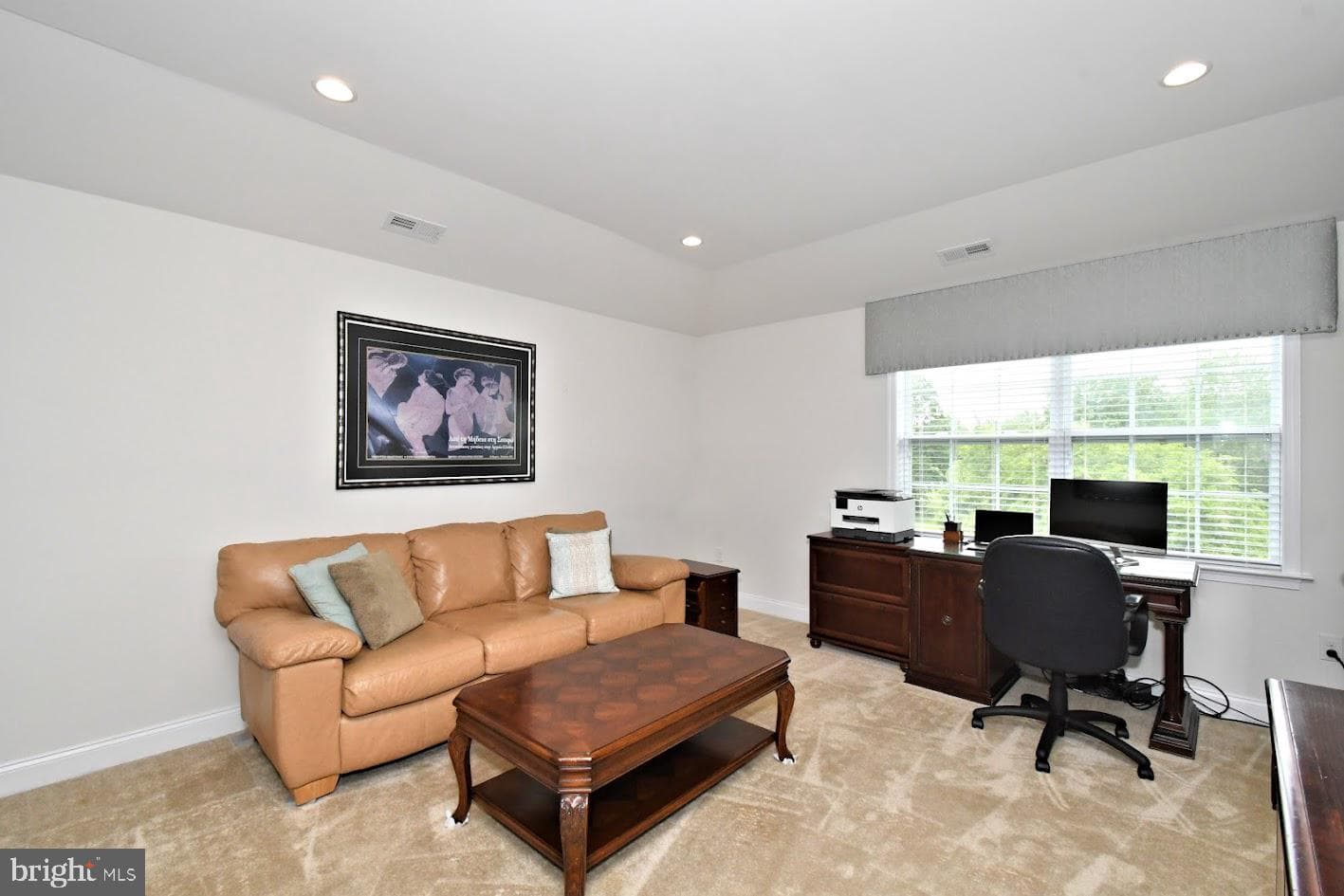 300 Rowland Lane photo 31