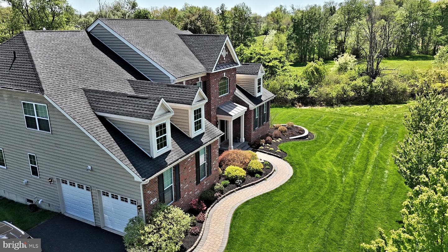 300 Rowland Lane photo 60