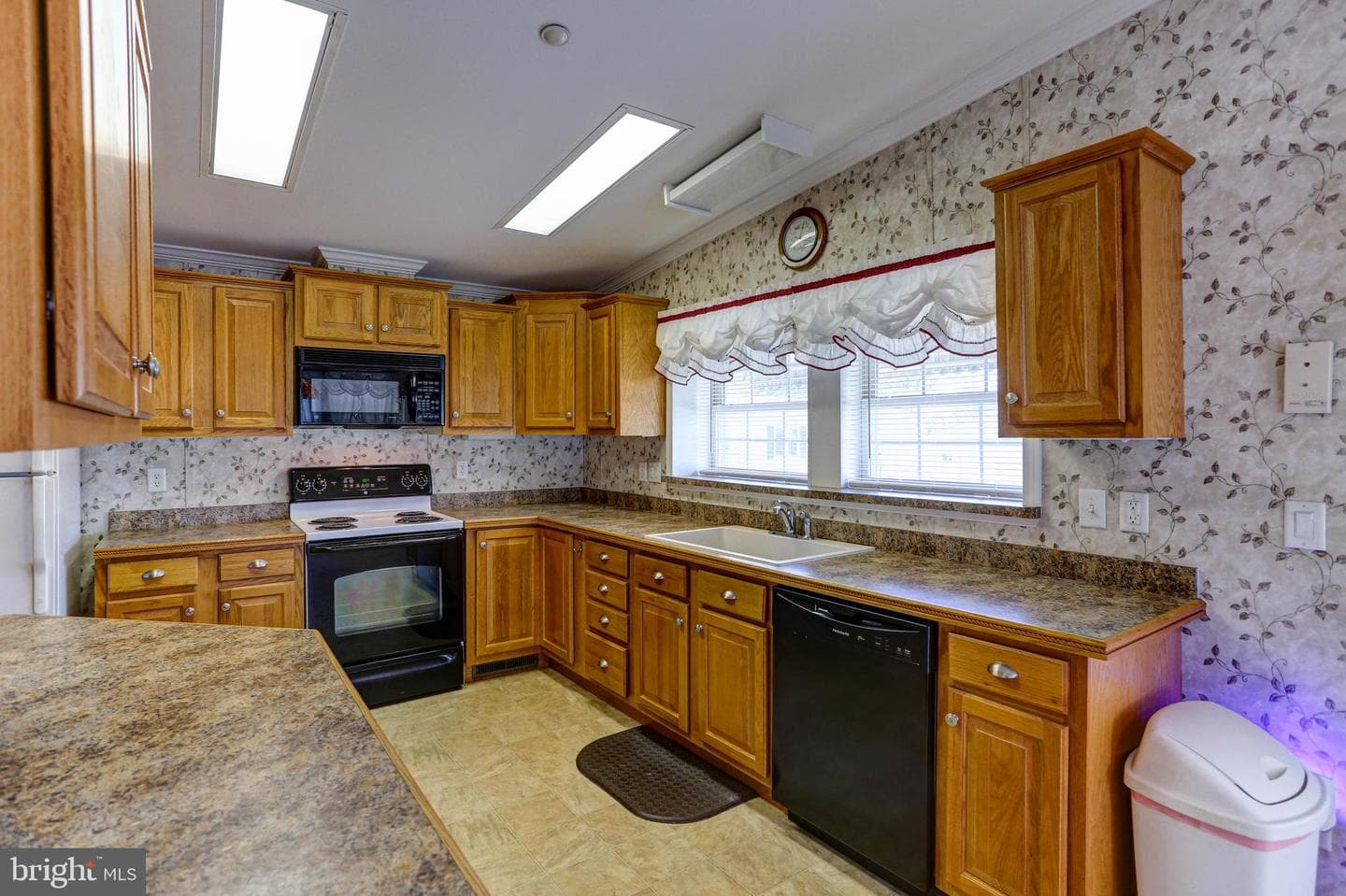 31 Pasture Lane photo 15