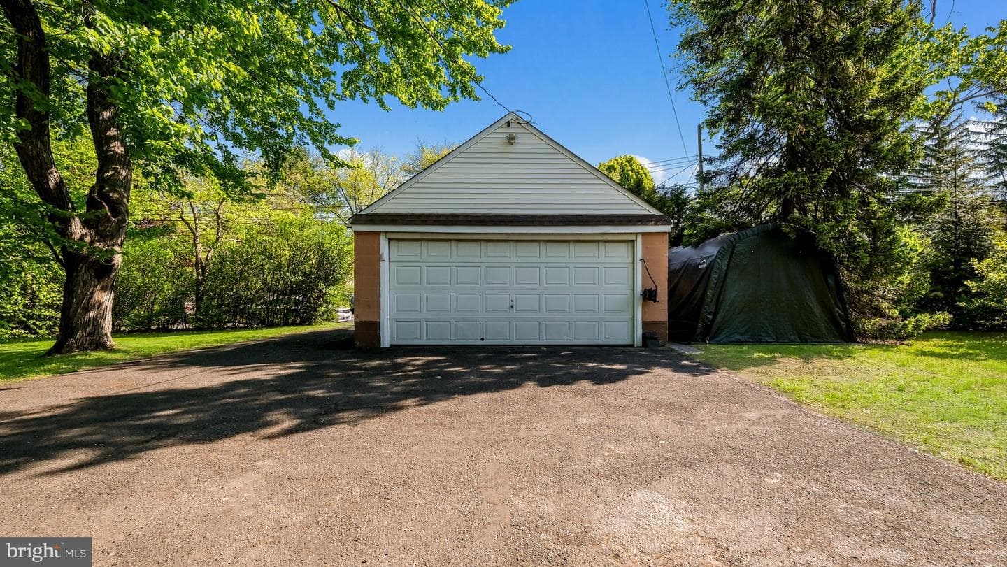 500 Prospect Road photo 26