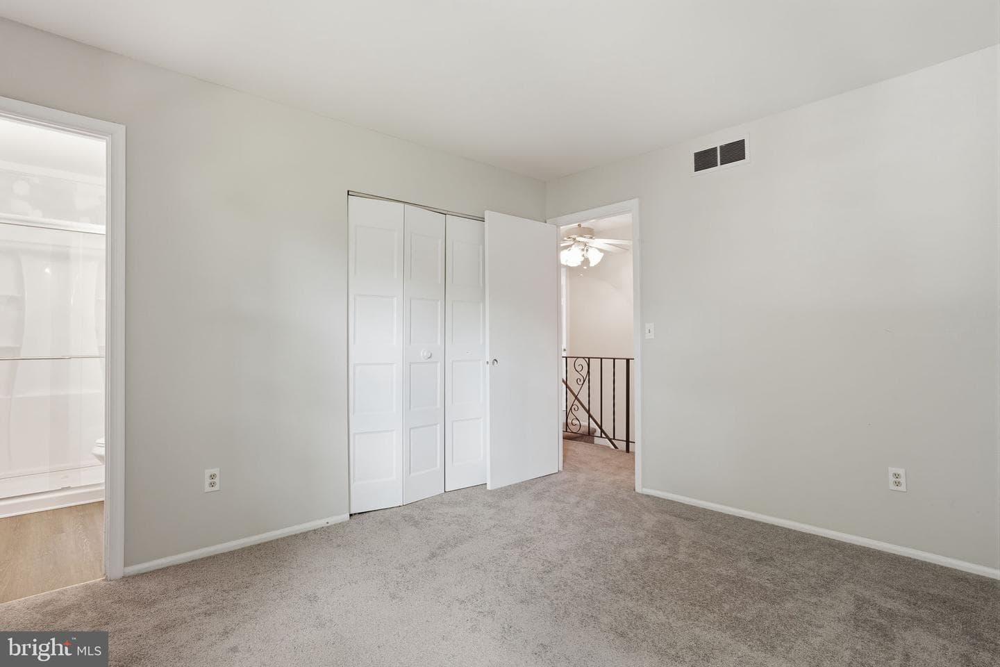 45 Hollybrooke Dr photo 16