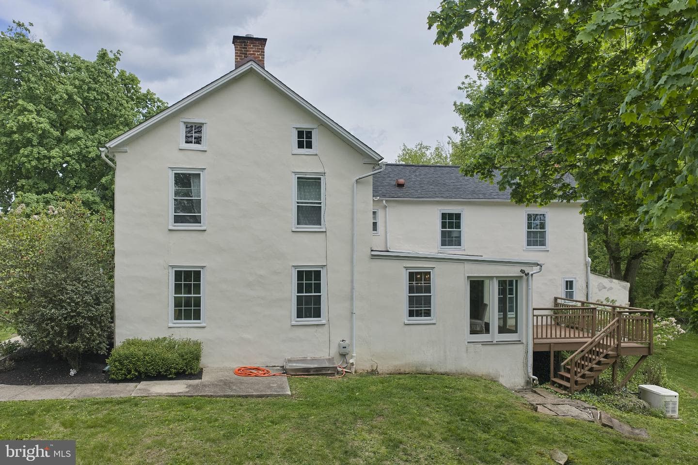 718 Telegraph Road photo 54
