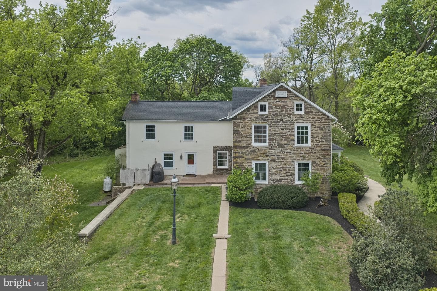718 Telegraph Road photo 56