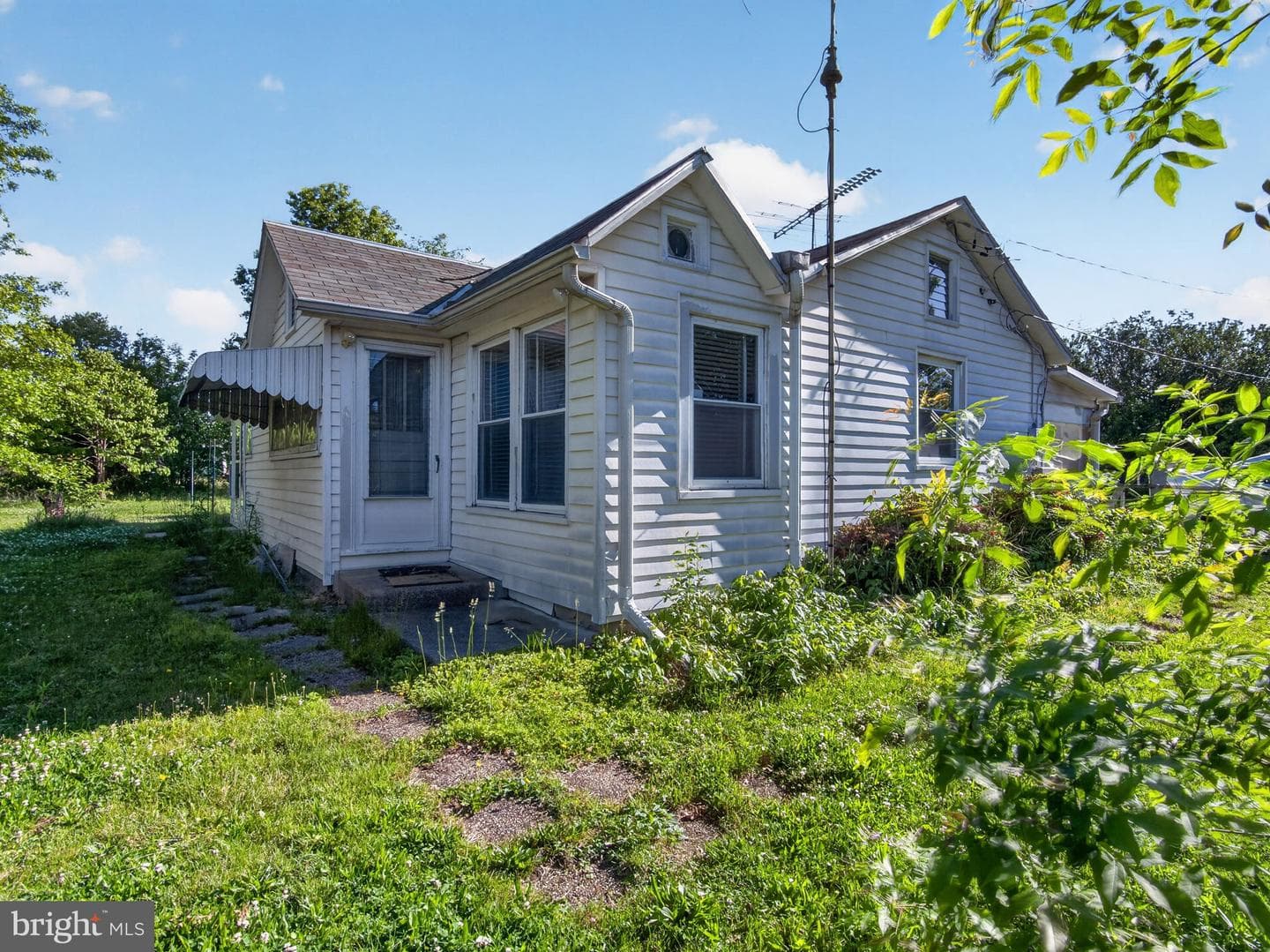 205 E Mill Street photo 7