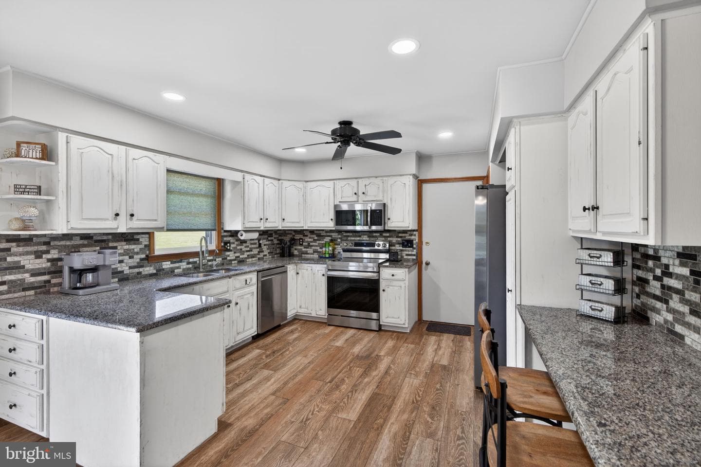 1611 Sleepy Hollow Road photo 31