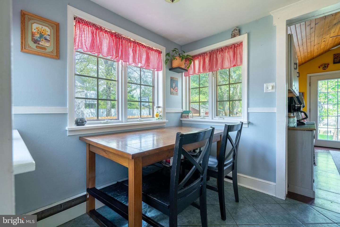 514 Fairhill Road photo 11