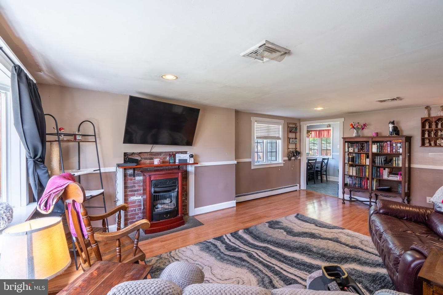 514 Fairhill Road photo 7