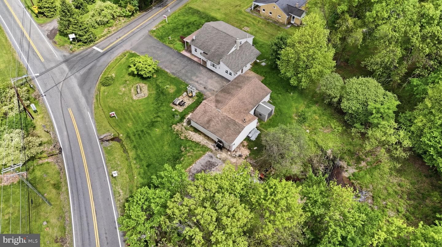 1696 Chestnut Ridge Road photo 38