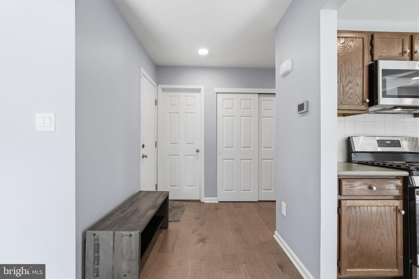 7 Randolph Court photo 9