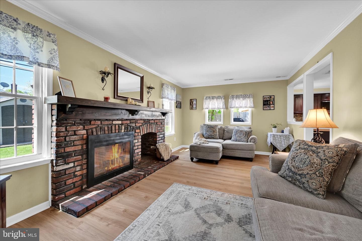 616 S Oxford Valley Road photo 9