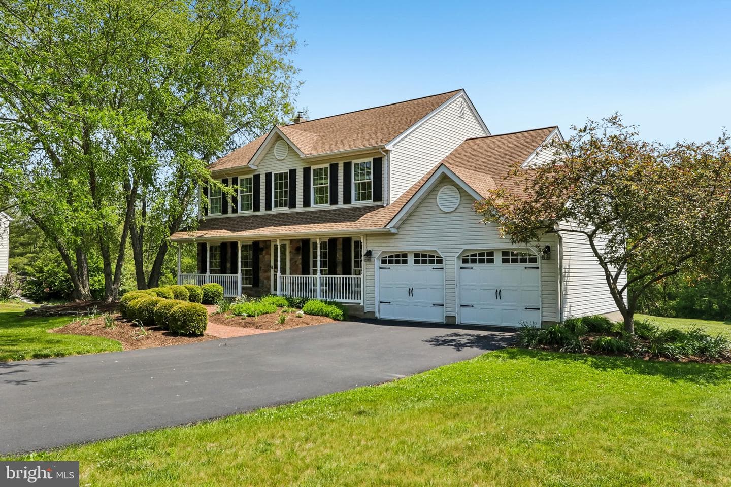 116 Longwood Circle photo 4