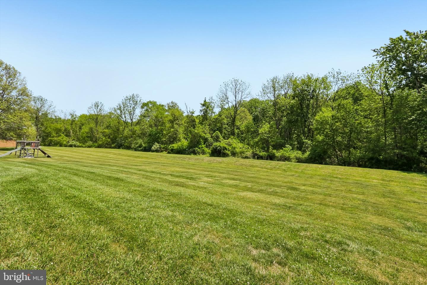 116 Longwood Circle photo 64
