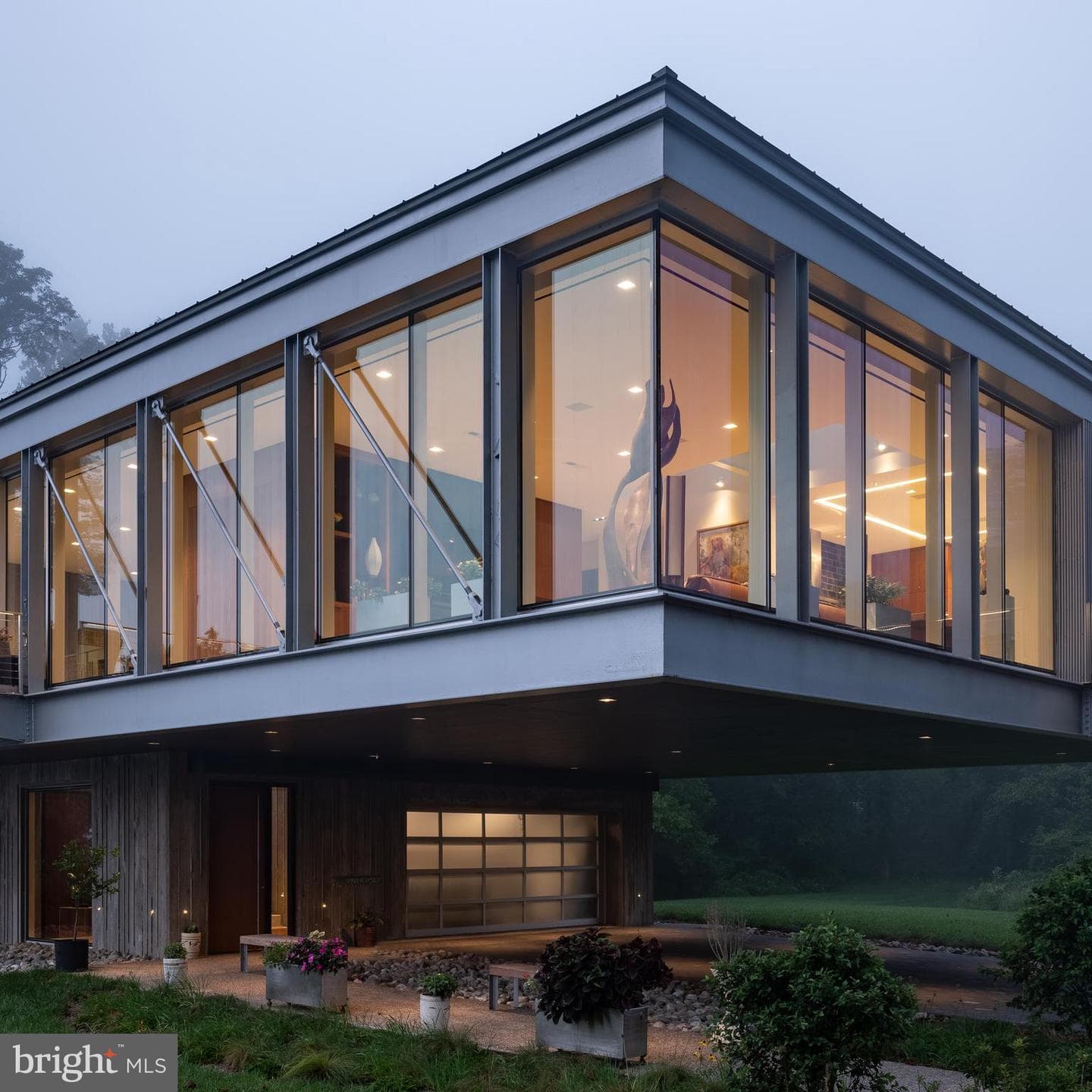 2710 River Road photo 12