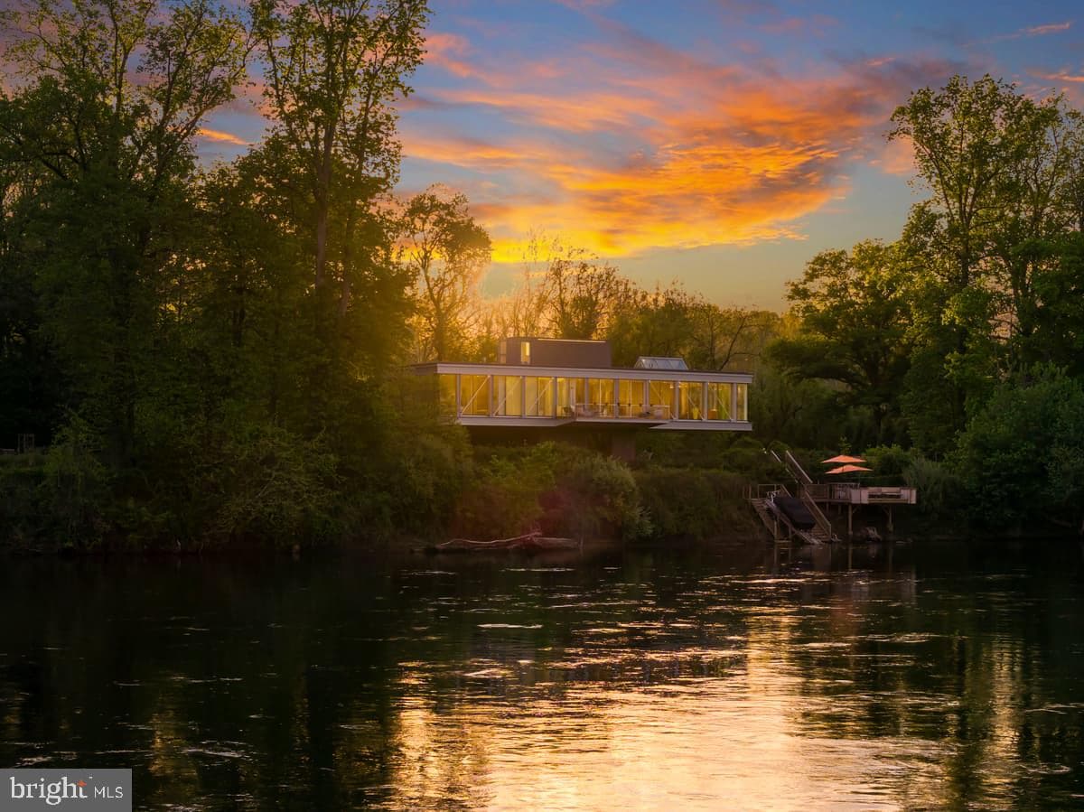 2710 River Road, New Hope