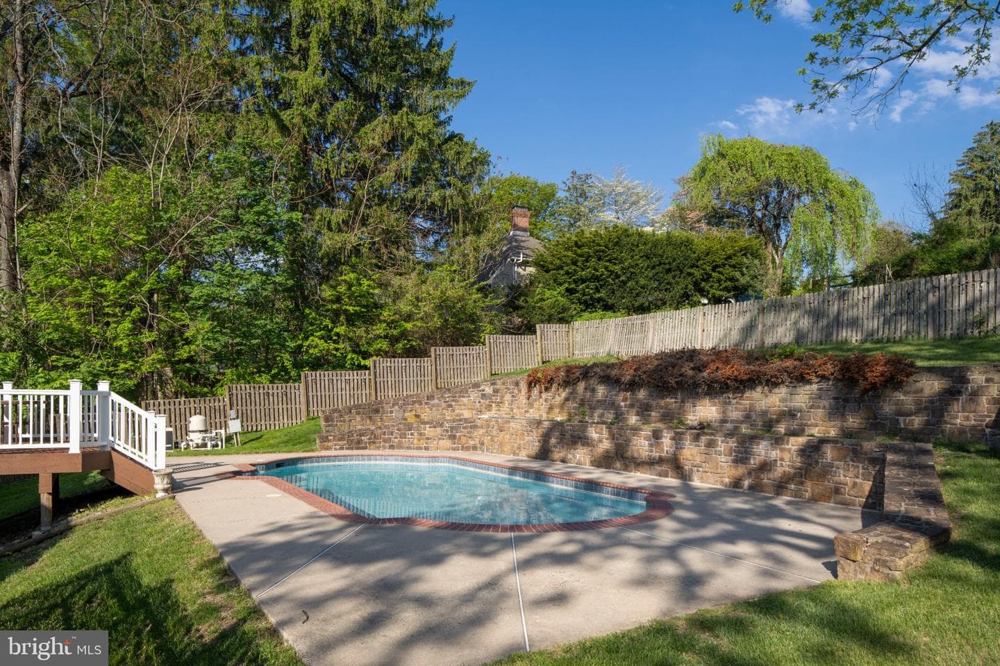 465 E State Street photo 97