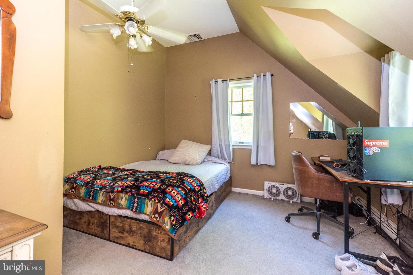 1502 Mission Road photo 31