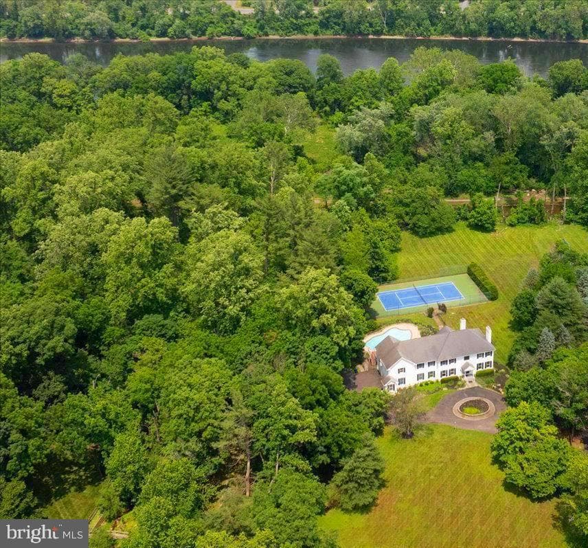 1558 River Rd, New Hope