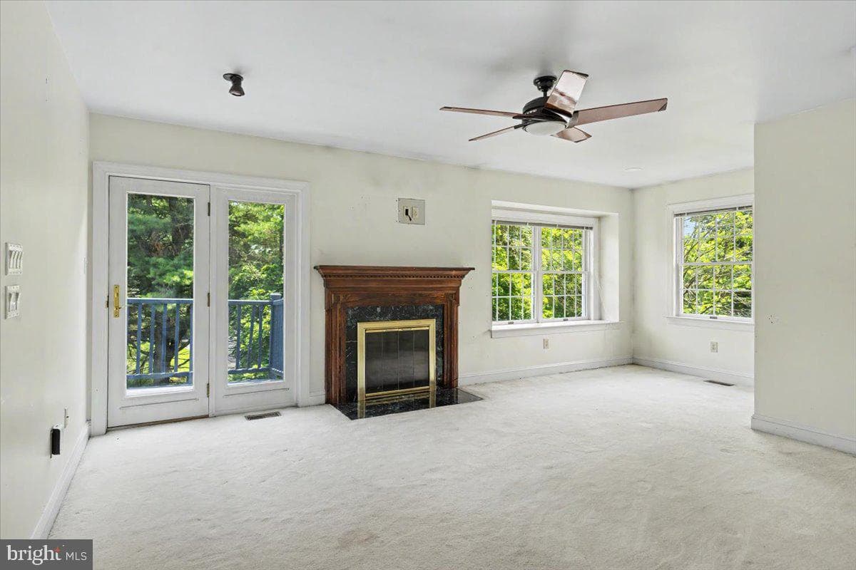 1558 River Road photo 24