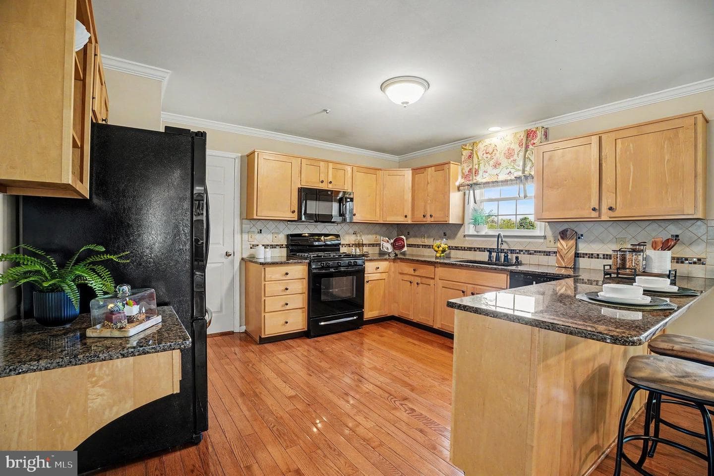 958 Scarlet Oak Drive photo 12