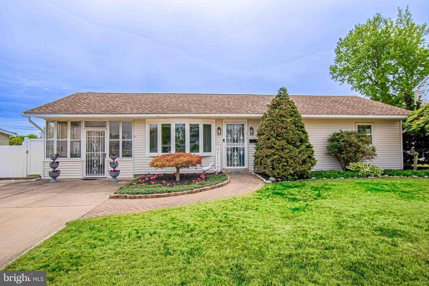 274 Wyandotte Road