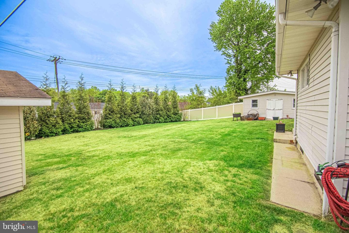 274 Wyandotte Road photo 41